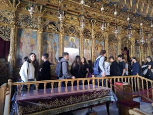 IMG 1fbcbe64130c092c6ac8218f3e8be127 V