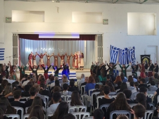 IMG 57a93f311f9048c4ac375240d6b94ff1 V