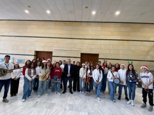 IMG 60fc189d1aadbb978543b3898af7b034 V