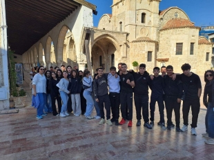 IMG B5cc3a59088f67f36ab6cf160e15d93f V