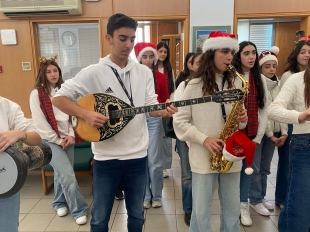 IMG E1ce715cea8fec2fe316c523d06192ae V